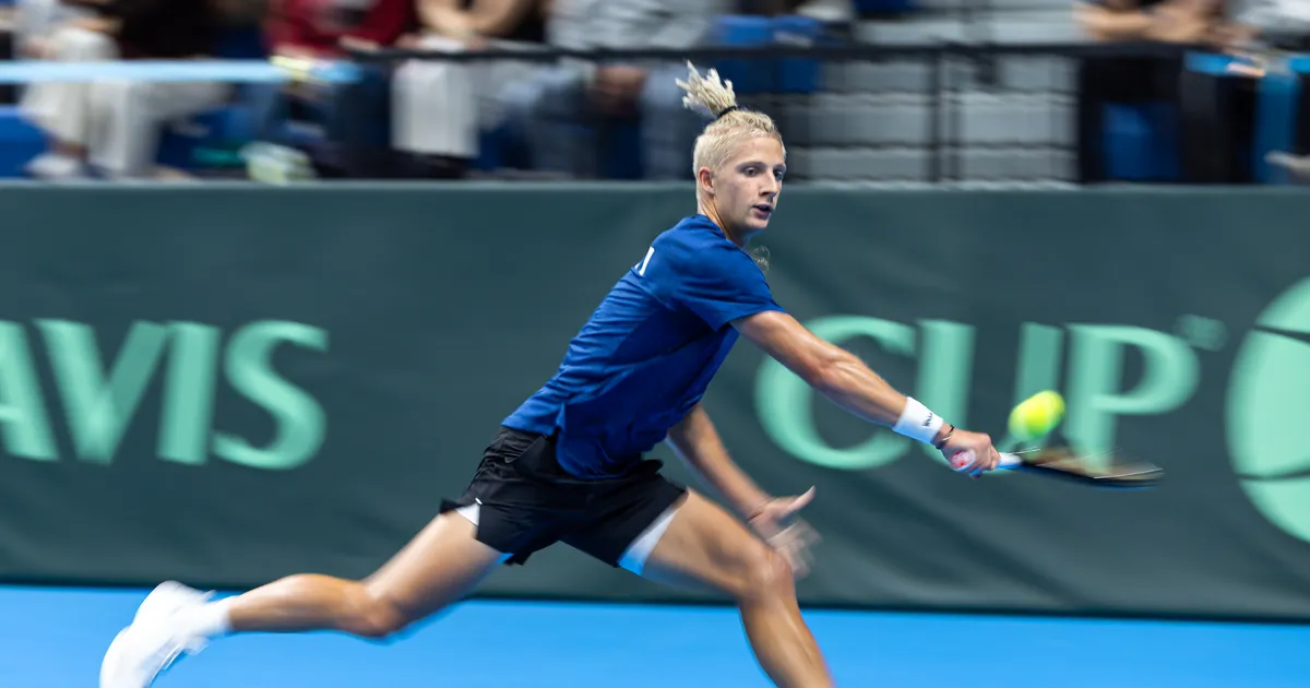 GALERII ⟩ Davise karika 1. päev: Lajal võitis tasavägise avamängu, Glinka kaotas põneva lahingu