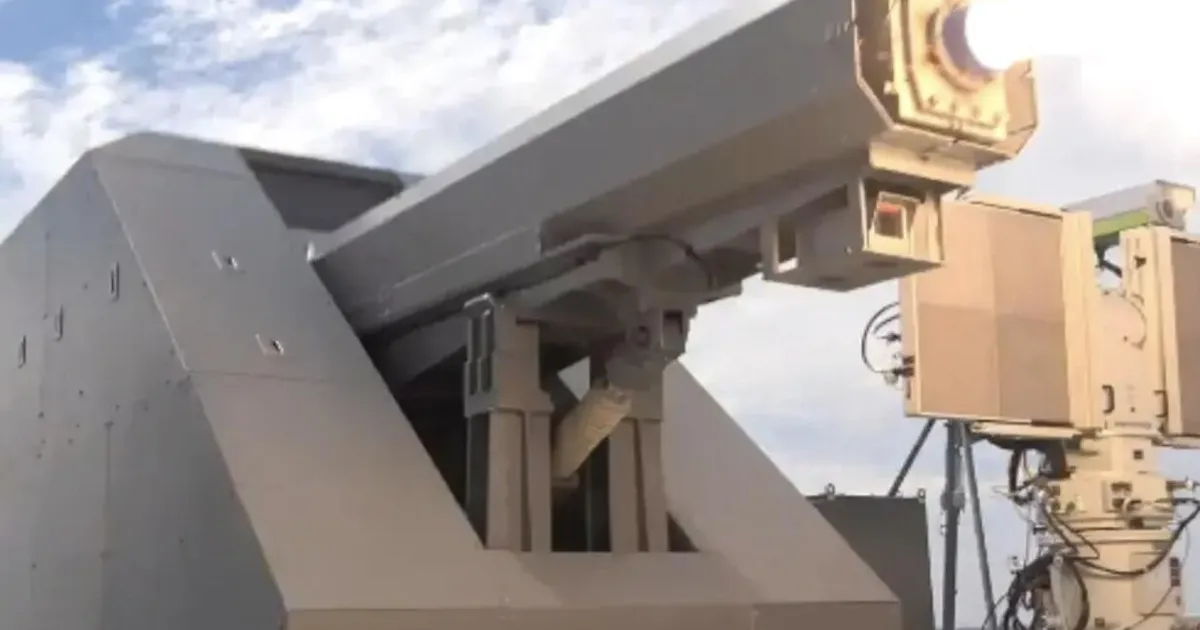 LISISATUD VIDEO ⟩ Jaapanis valmis ulmeline magnetkahur, mis tulistab mürske 7-kordse helikiirusega