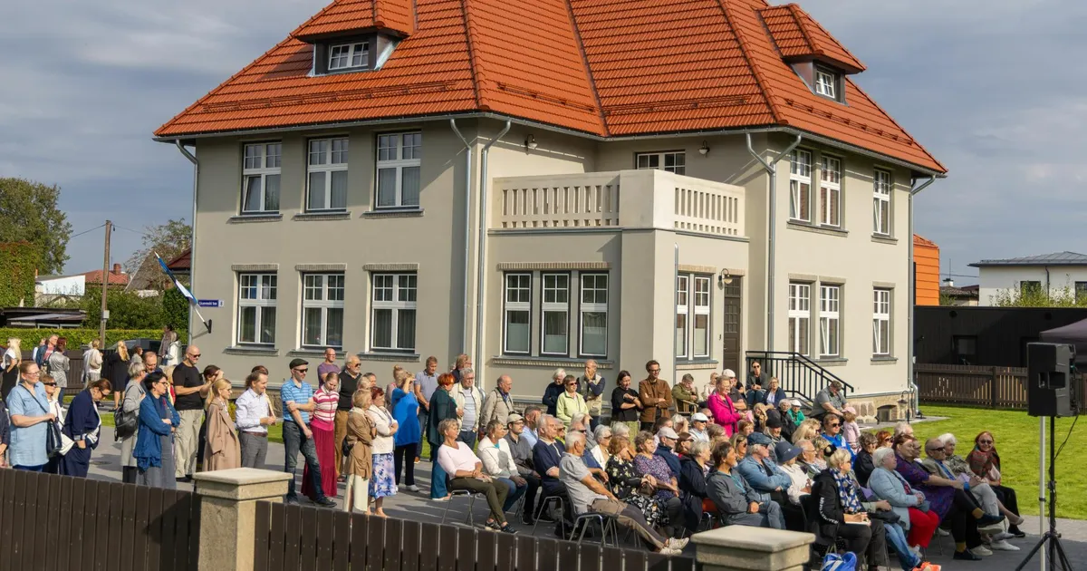 Galerii ⟩ Viljandis avati linnarahvale vaatamiseks kaheksa külaliskorteriga legendaarse meeri villa
