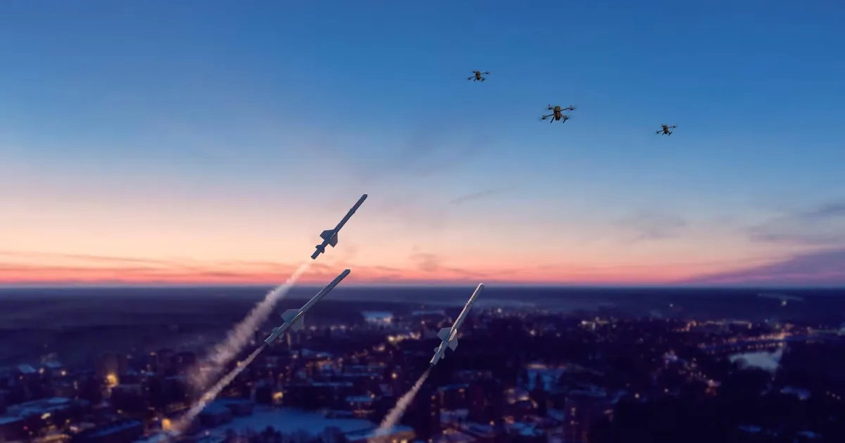 VIDEO ⟩ SAAB tegi valmis taskukohase droonitõrjeraketi, mis toob alla ka drooniparved