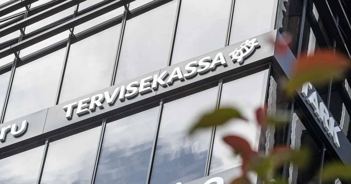 ALEKSEI KELLI ⟩ Tervisekassa meenutab joodikut palgapäeval