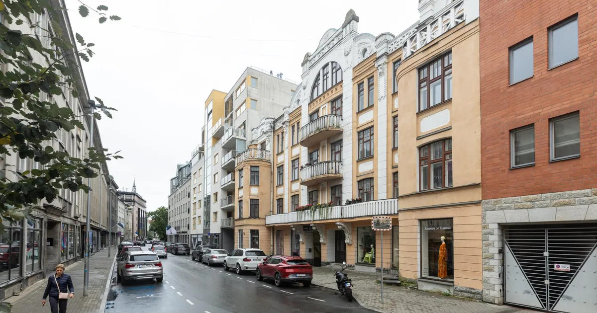 Jüri Kuuskemaa ⟩ Roosikrantsi tänav viis võllamäele