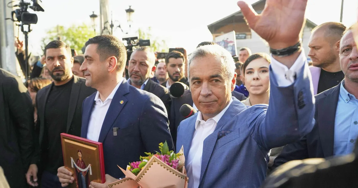 ÜLEVAADE ⟩ Rumeenia presidendiks pürginud paremradikaal sai kaela putšisüüdistuse