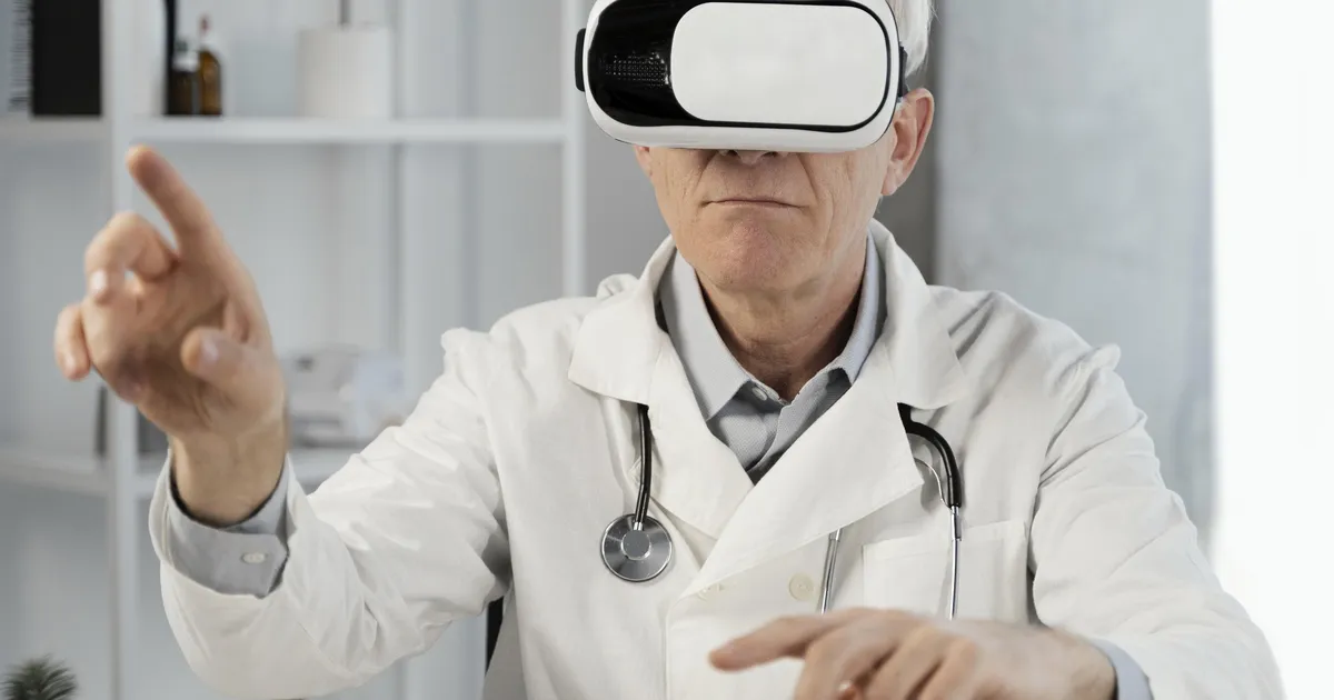 KLAASKUUL ARSTIDELE? ⟩ Uus tehisaru mudel suudab ette ennustada üle tuhande haiguse