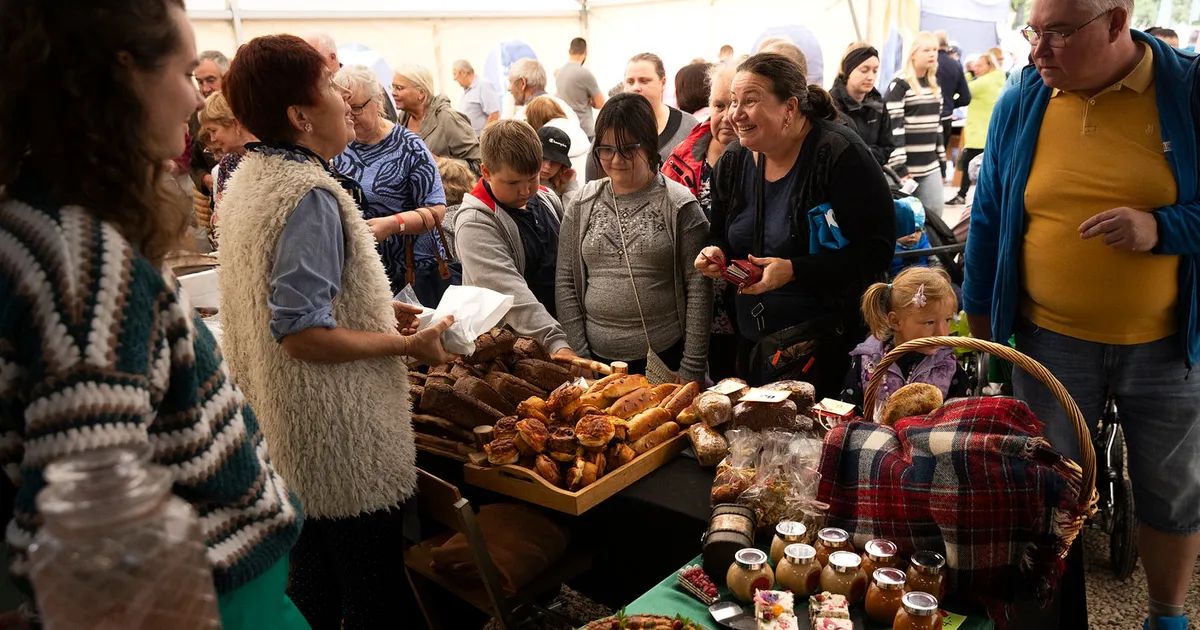 Olustveres näeb laupäeval ilusat kündi ja maitsvaid hoidiseid