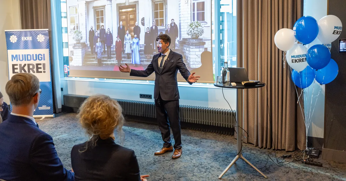 FOTOD ⟩ EKRE esitles oma Tallinna esinumbreid