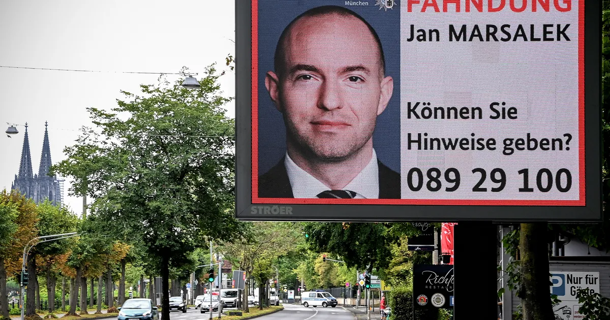 Euroopa kõige tagaotsitum mees lasi endale juuksed siirata ja ilmus välja Moskvas