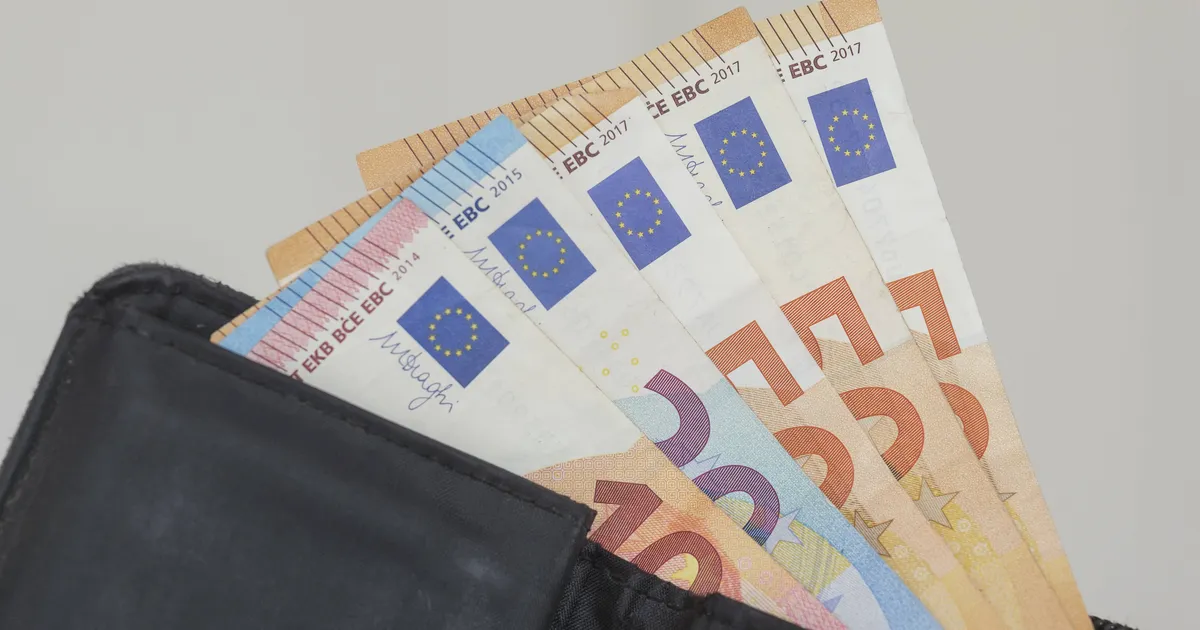 Haridustöötajad: õpetajad on saanud lubadust vähem palka