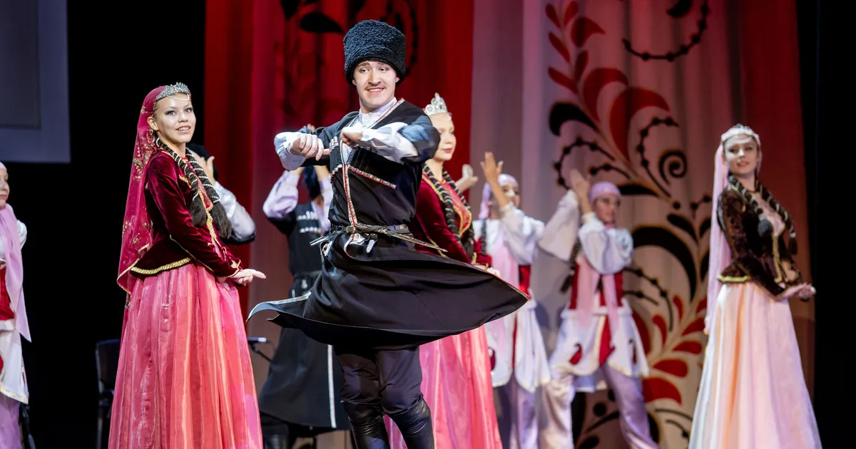 GALERII ⟩ Aserbaidžaani muusikud lõid Tallinna publiku pahviks: «Sellist energiat pole ammu tunda saanud!»