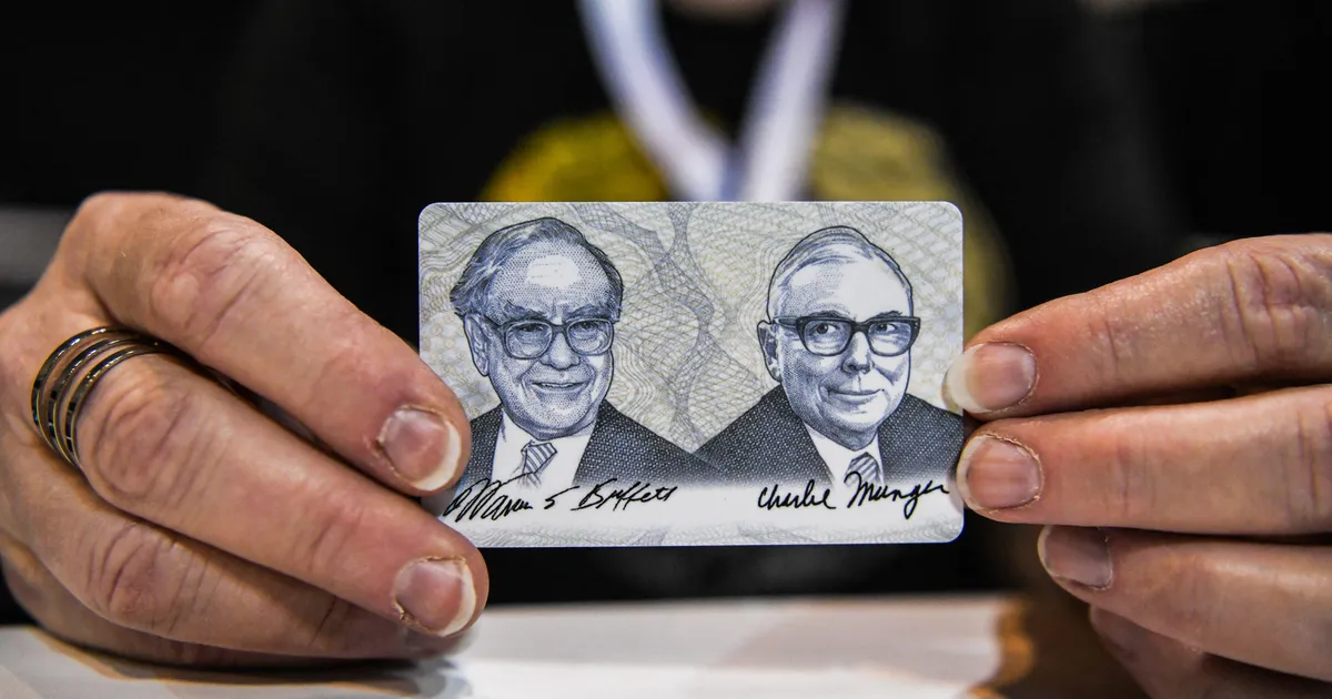 Buffetti Berkshire müüs ära Hiina rahamasina aktsiad, mille haledaks varjuks nimetas Munger Teslat
