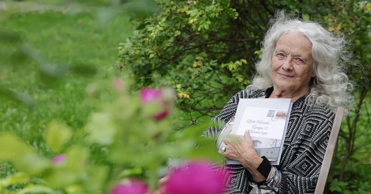 ARVUSTUS ⟩ Lehte Hainsalu hargnevate teede aed