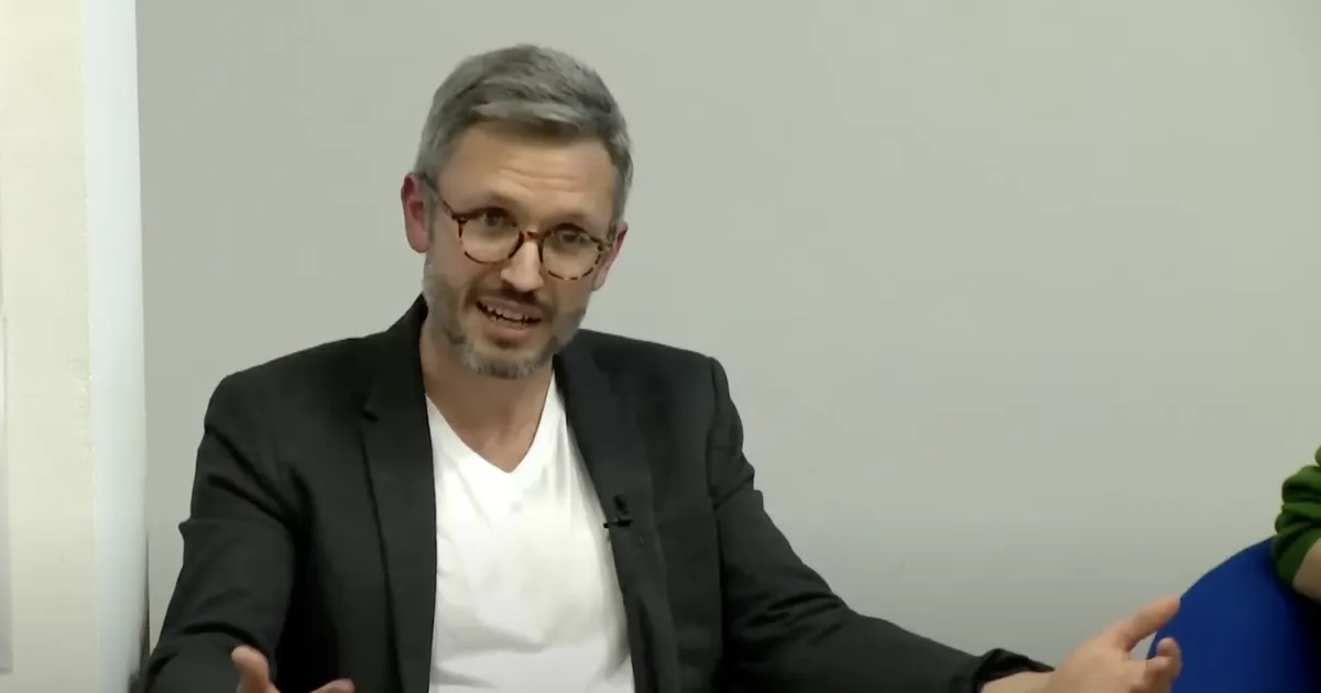 Eesti keeles ilmus tasaarengu tüvitekst