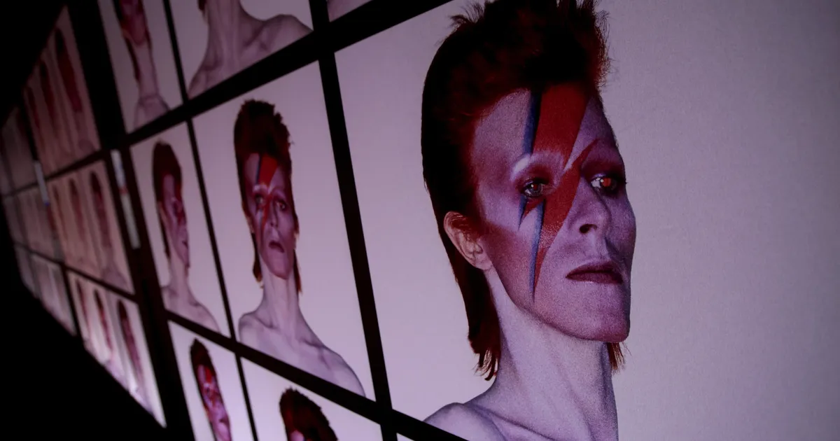 POPMUUSIKA MONA LISA ⟩ Maailma kuulsaim albumikaas jõuab oksjonile