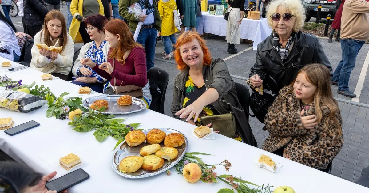 Komisjoni liikmete omakasupüüdlikult jagatud raha läheb ülevaatamisele