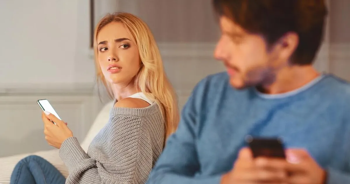 Üks süütu äpp, mis aitab truudusetuil partnereil märkamatult petta