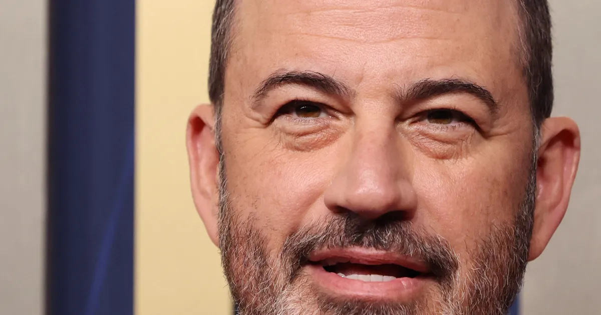 VIDEOD ⟩ Jimmy Kimmel naasis eetrisse: pisarad, vastupanu ja Trumpi rünnakud