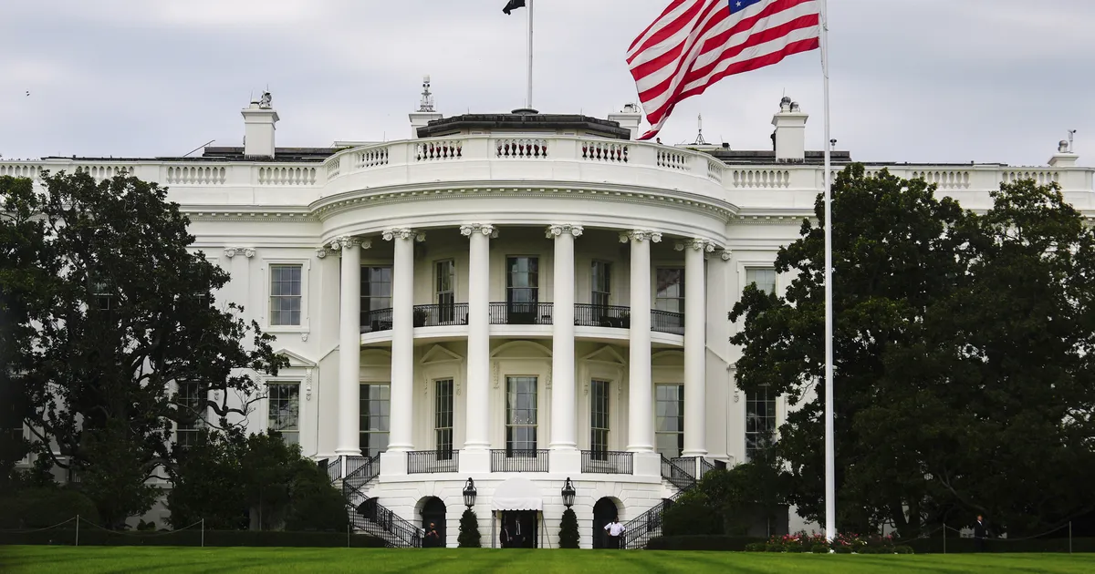 Valge Maja: Iraan peatas 800 meeleavaldaja hukkamise