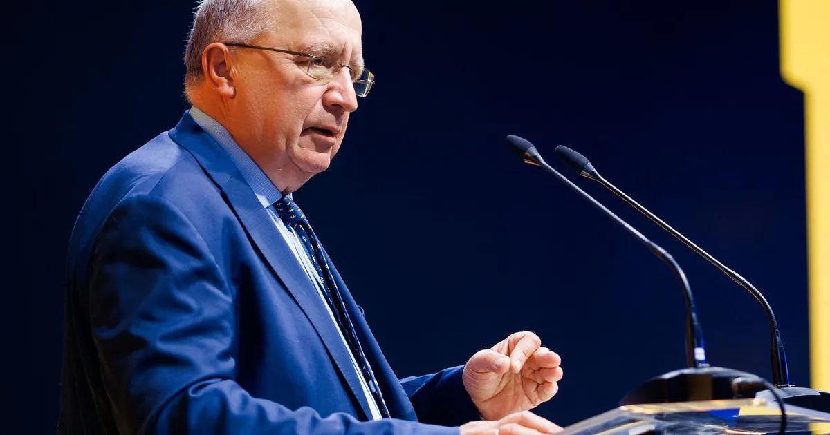 Euroopa Liidu kaitsevolinik saabub Soome arutama idapiiri droonimüüri