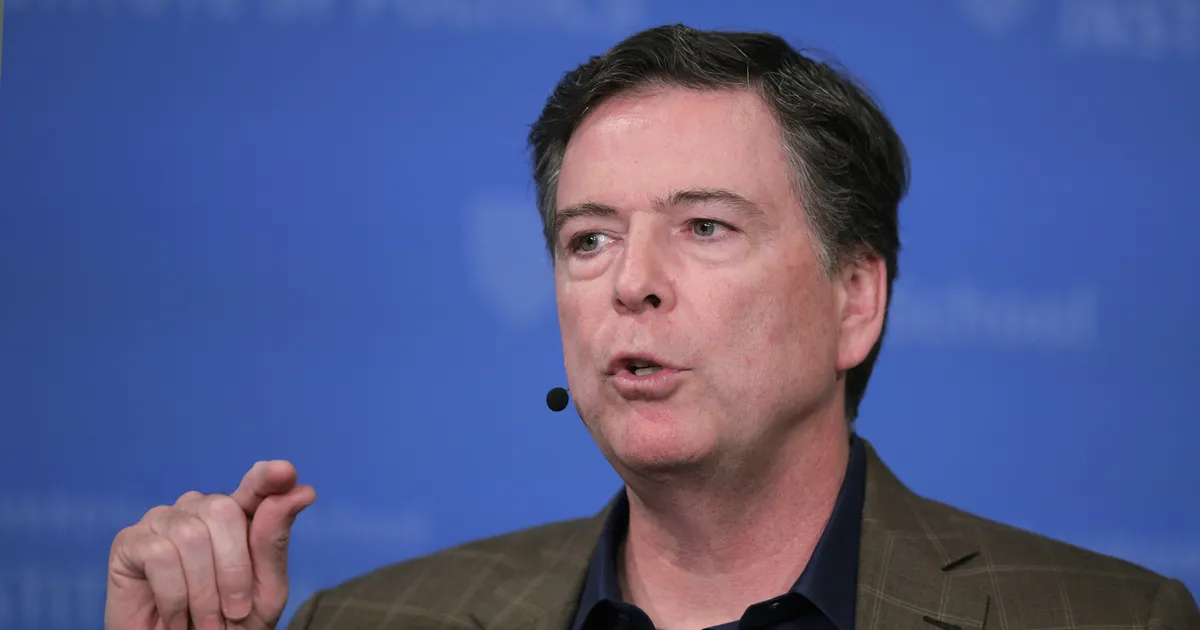 Trumpi valitsus esitas süüdistuse FBI eksjuhile ja ihub hammast endisele julgeoleku nõunikule