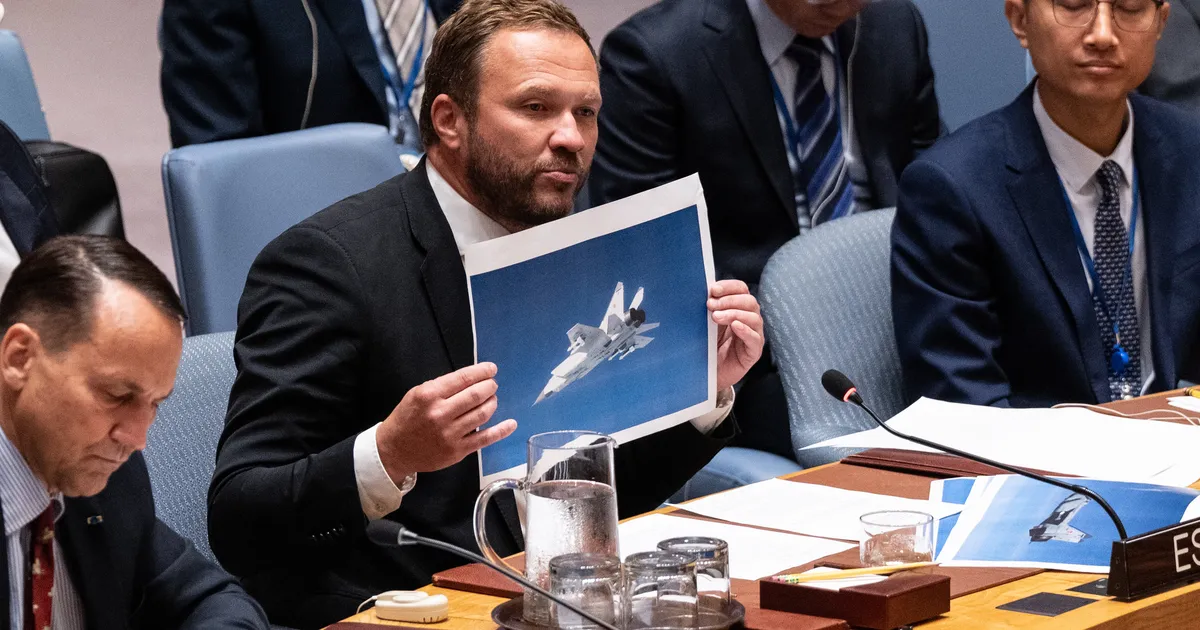 Erkki Bahovski ⟩ ÜRO oht muutuda kõmisevate kõnede kambriks on reaalne