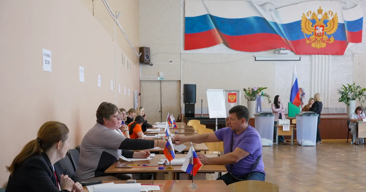 ANDREI KUZITŠKIN ⟩ Putini režiim on riigi põlvili surunud