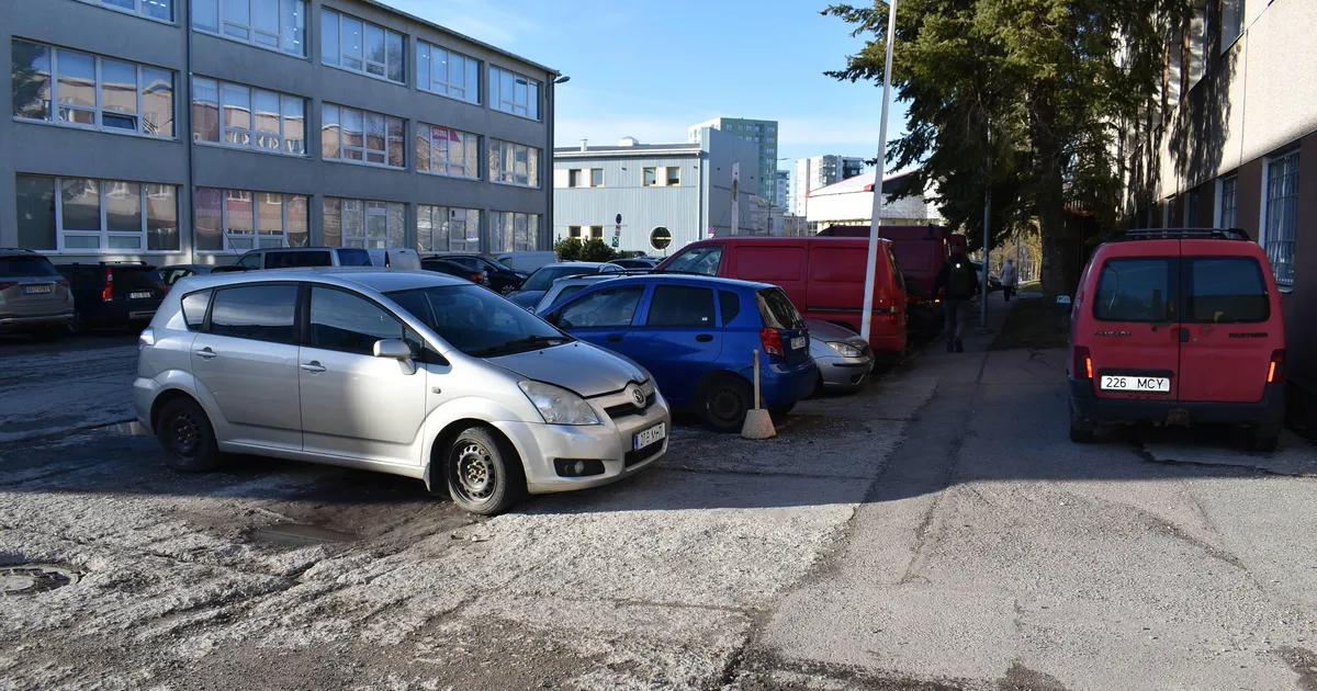Tallinnas vahetus parkimiskorraldaja, kahe nädala trahviraha jäi linnal saamata