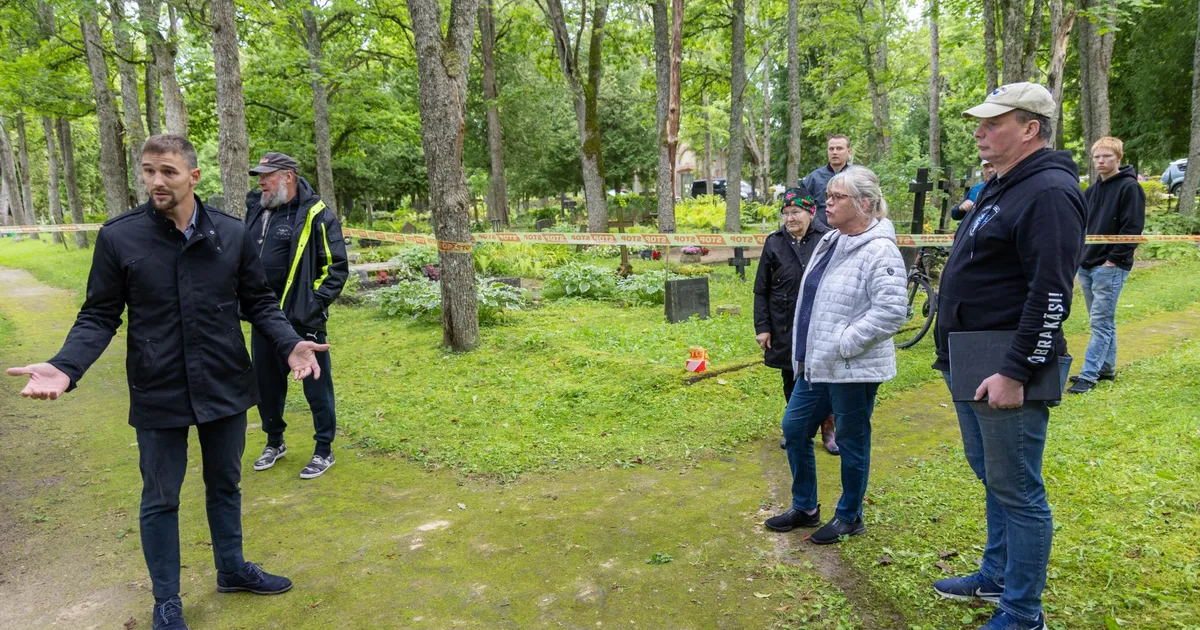 RIIKLIK PRAAK ⟩ Halduskohus rikkus oluliselt menetlusnormi, riigimehe haud jääb esialgu avamata