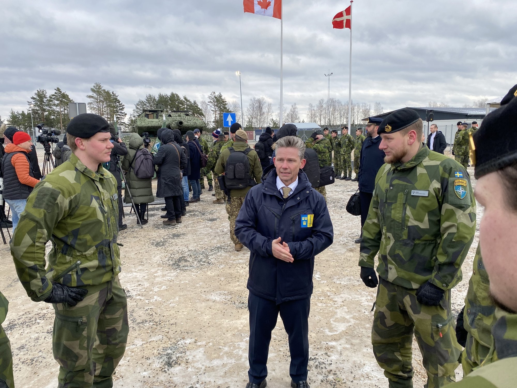 Rootsi kaitseministri teatel võib riik oma õhuruumi kaitsmiseks kasutada jõudu