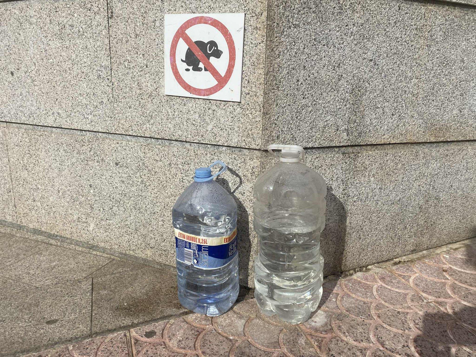 Hispaanlased leiutasid nipi, mis päästab soojal ajal pissihaisu ja kõva trahvi eest