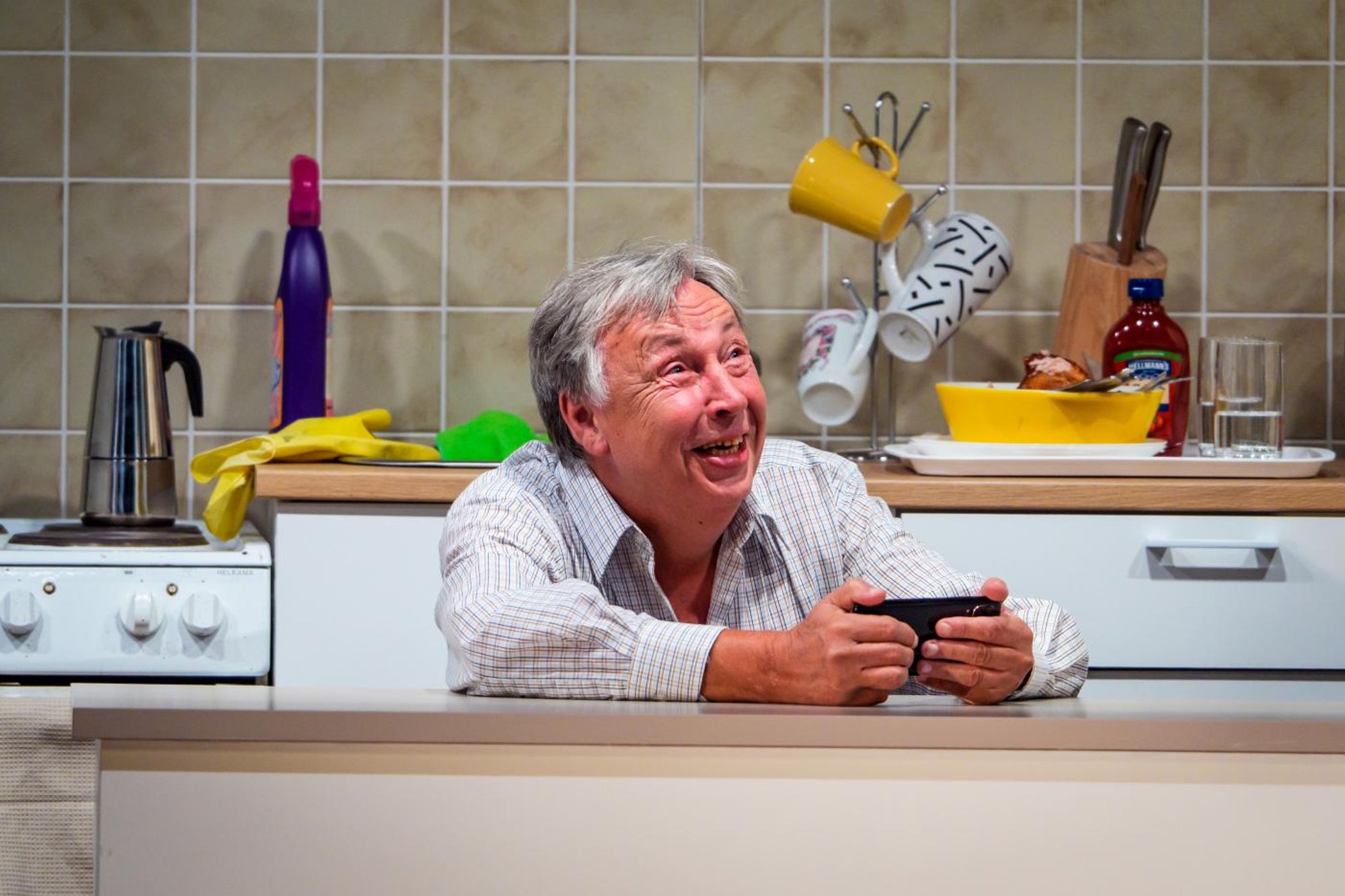 ARVUSTUS | „Kiivipäev“. Saal rõkkas naerust, ent kellele saata kaebekirjad?