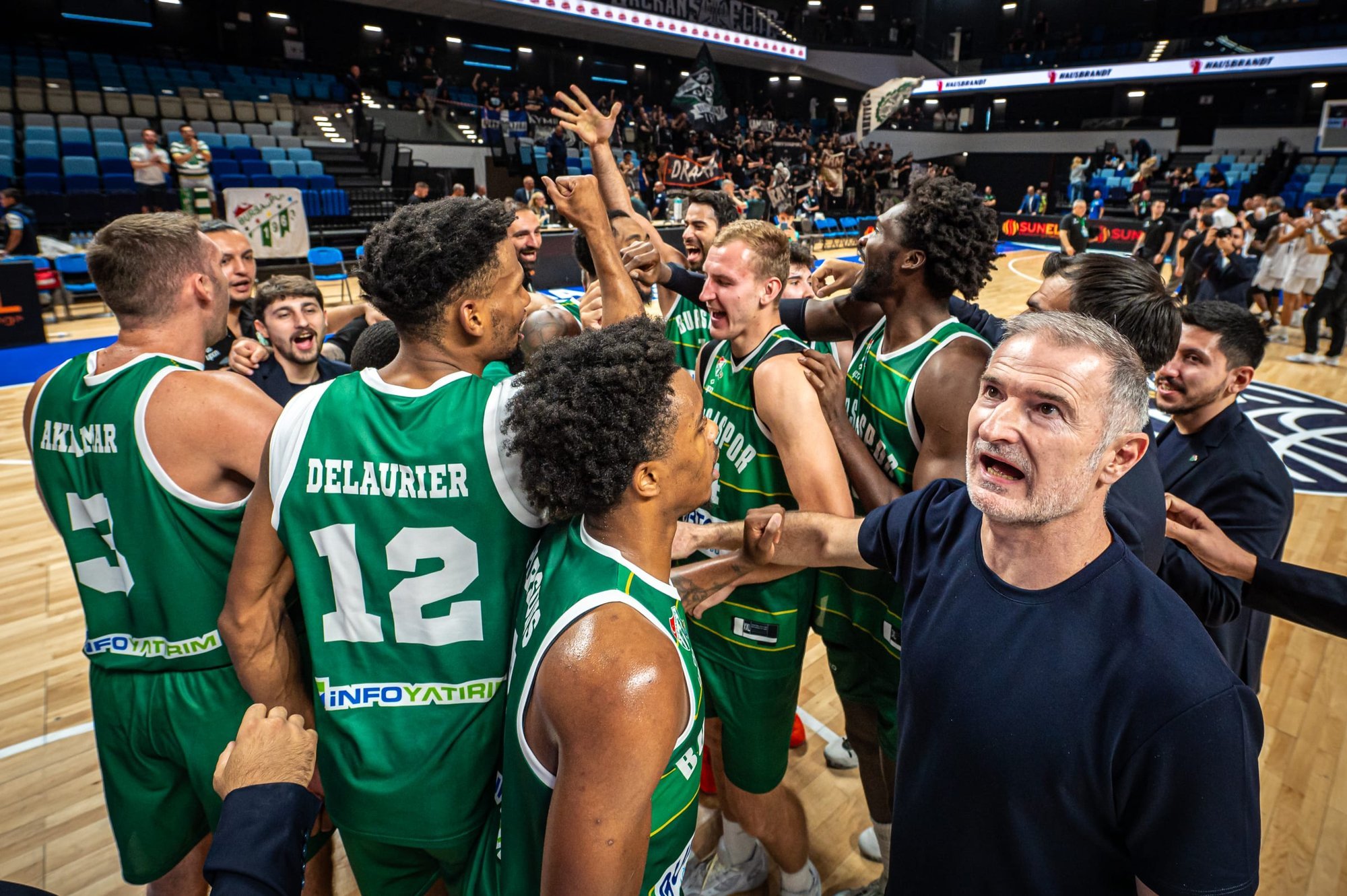 Konontšuk ja Bursaspor jõudsid Meistrite liiga alagrupist võidu kaugusele