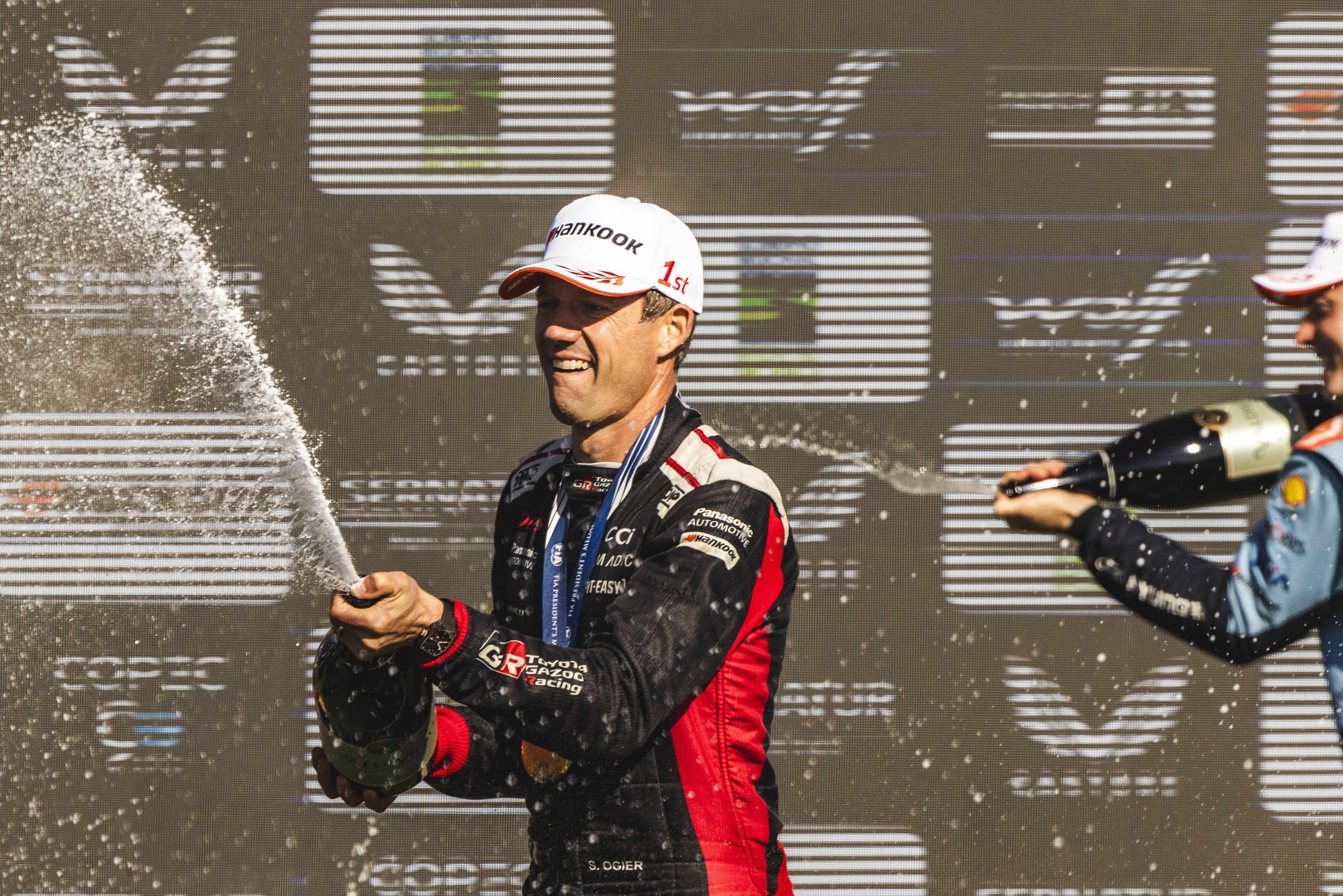 Ogier üritab erakordset saavutust. „Vean kihla, et seda pole varem juhtunud“