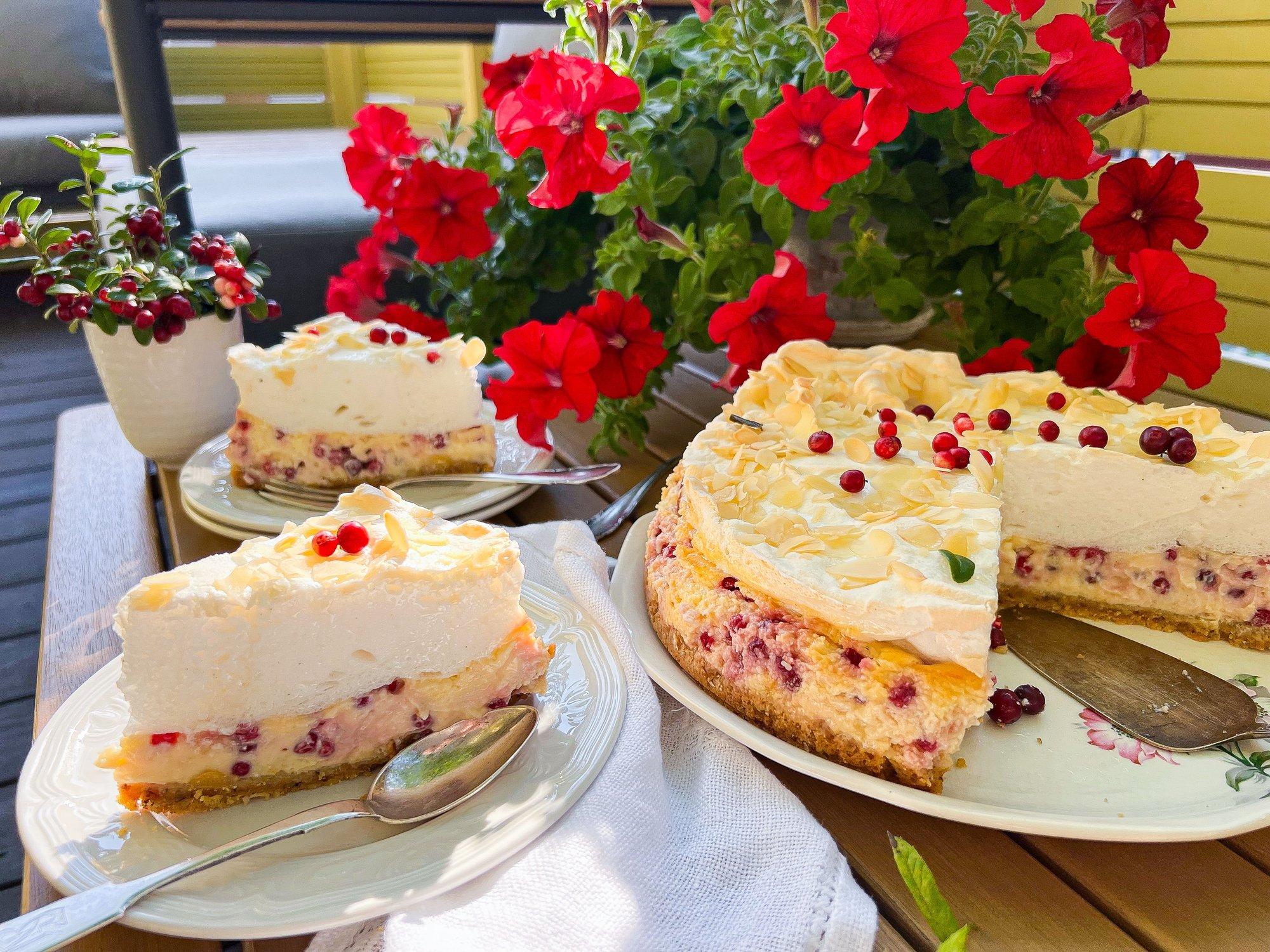 RETSEPTID | Kukeseene-juustupirukas, millega pole palju jändamist ning beseekattega pohlakook, mis viib keele alla