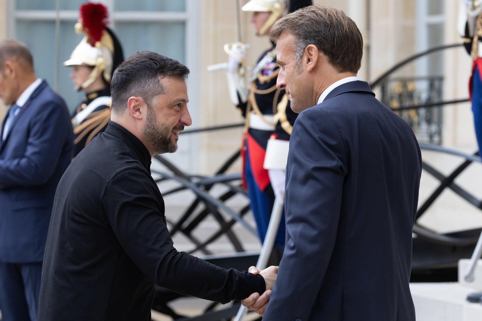 OTSEBLOGI | Ukraina toetajad kohtuvad Pariisis: Venemaa on kategooriliselt vastu välisriikide relvajõudude paigutamisele Ukrainasse