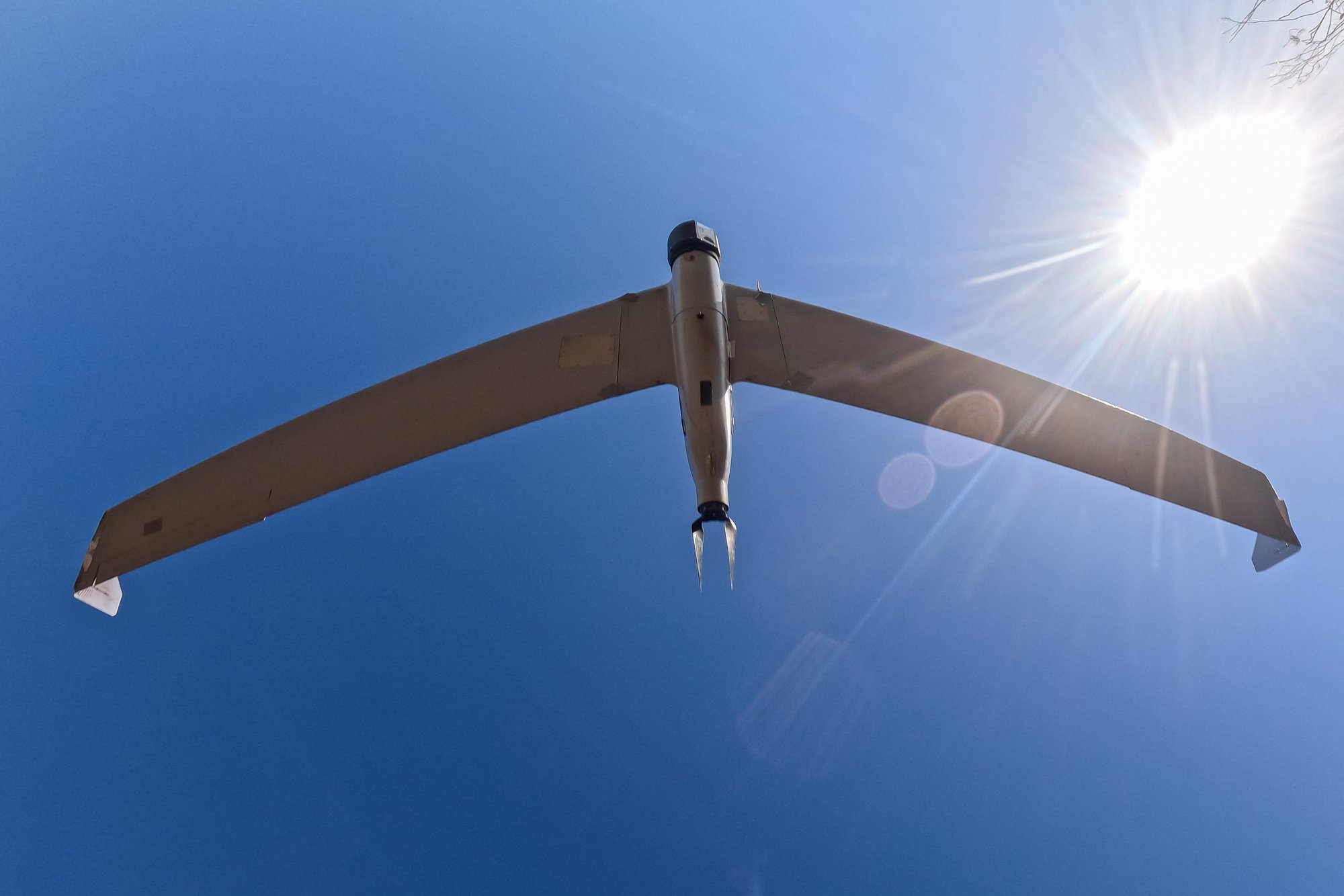 SÕJAPÄEVIK (1313. päev) | Droonijuhi elu Vene armees: lennumasina kaotuse korral seotakse puu külge ja antakse malakat