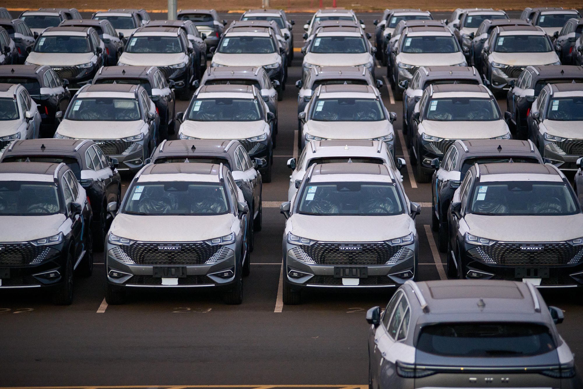 Mull on lõhkemas? Hiina autotööstuse edulugu tõotab pöörduda kaoseks