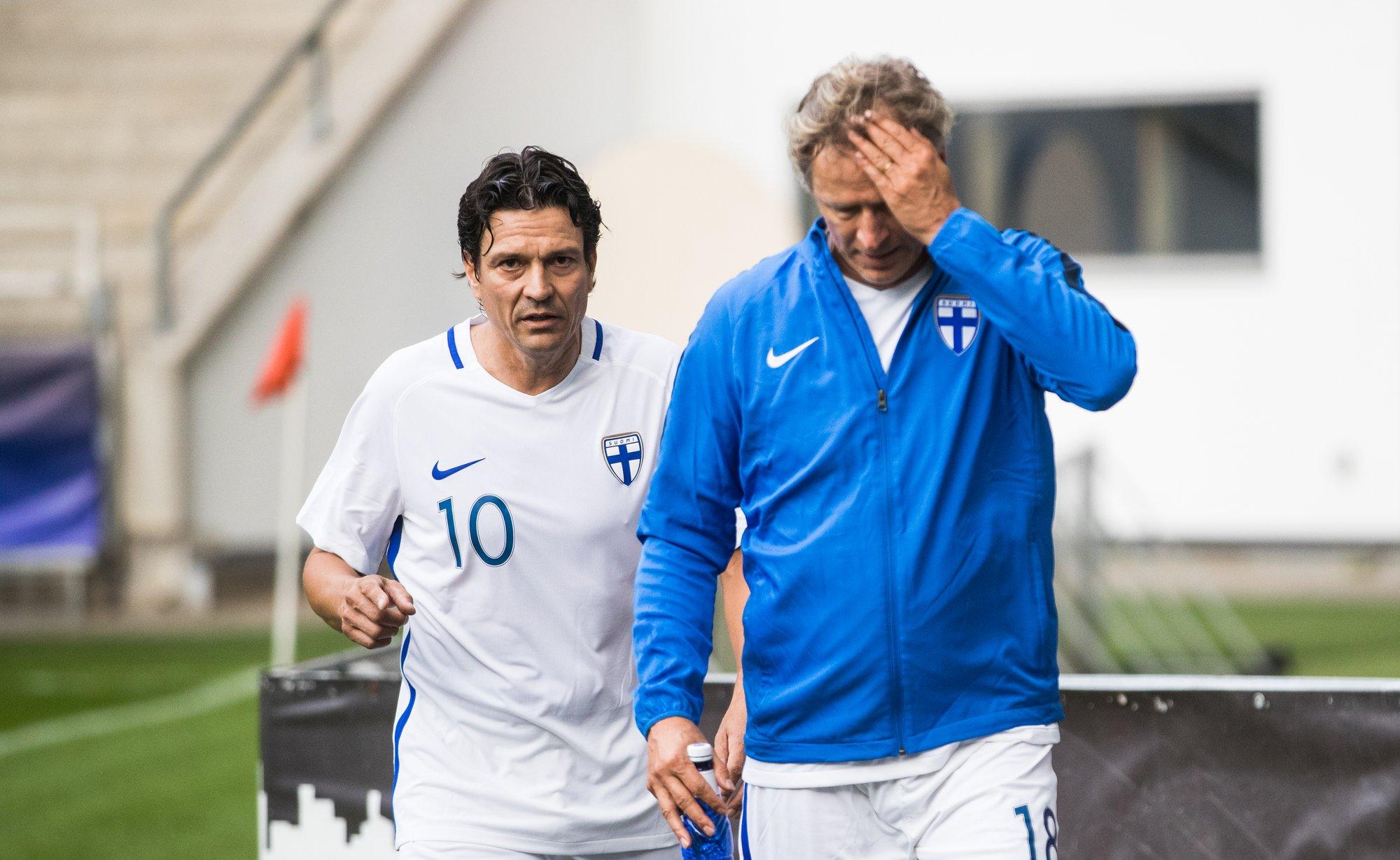 Endised Liverpooli mängijad koos platsile? Jari Litmanen ja Ragnar Klavan registreeriti Kalevi kolmandasse võistkonda