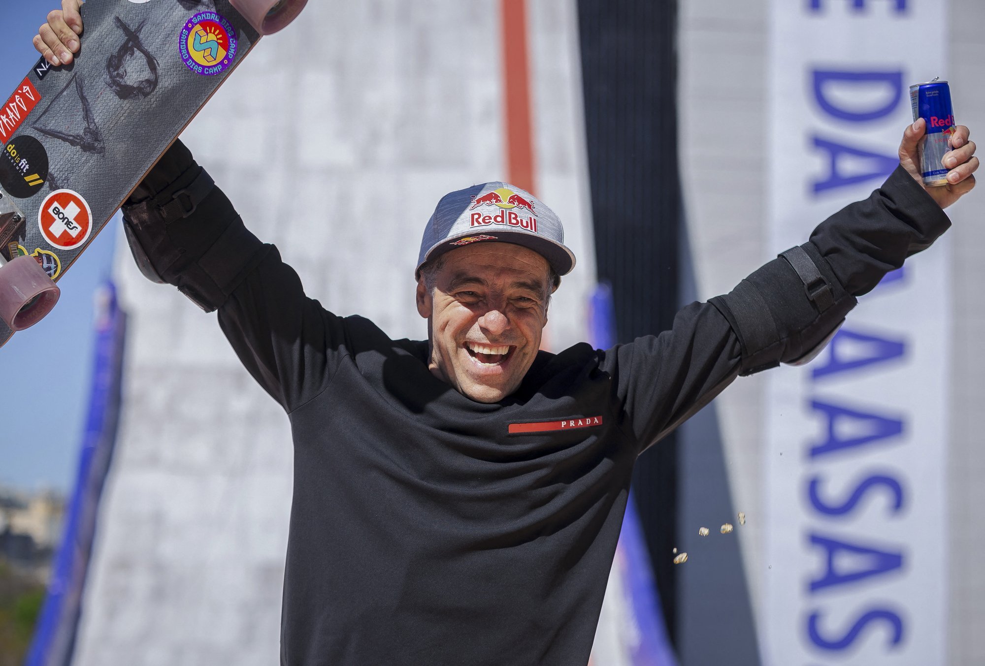 VIDEO | 50-aastane rulasõitja purustas kaks Guinnessi rekordit