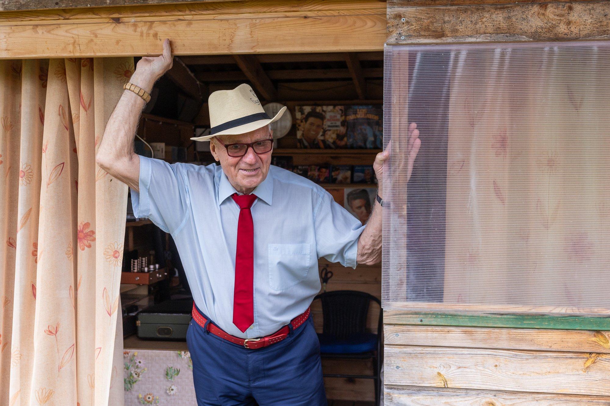 Heimar Lenk loobus valimisest, lootes taastada oma muusikasaate. „Tähtsam on, et inimesed saaksid vanu laule kuulates nutta“