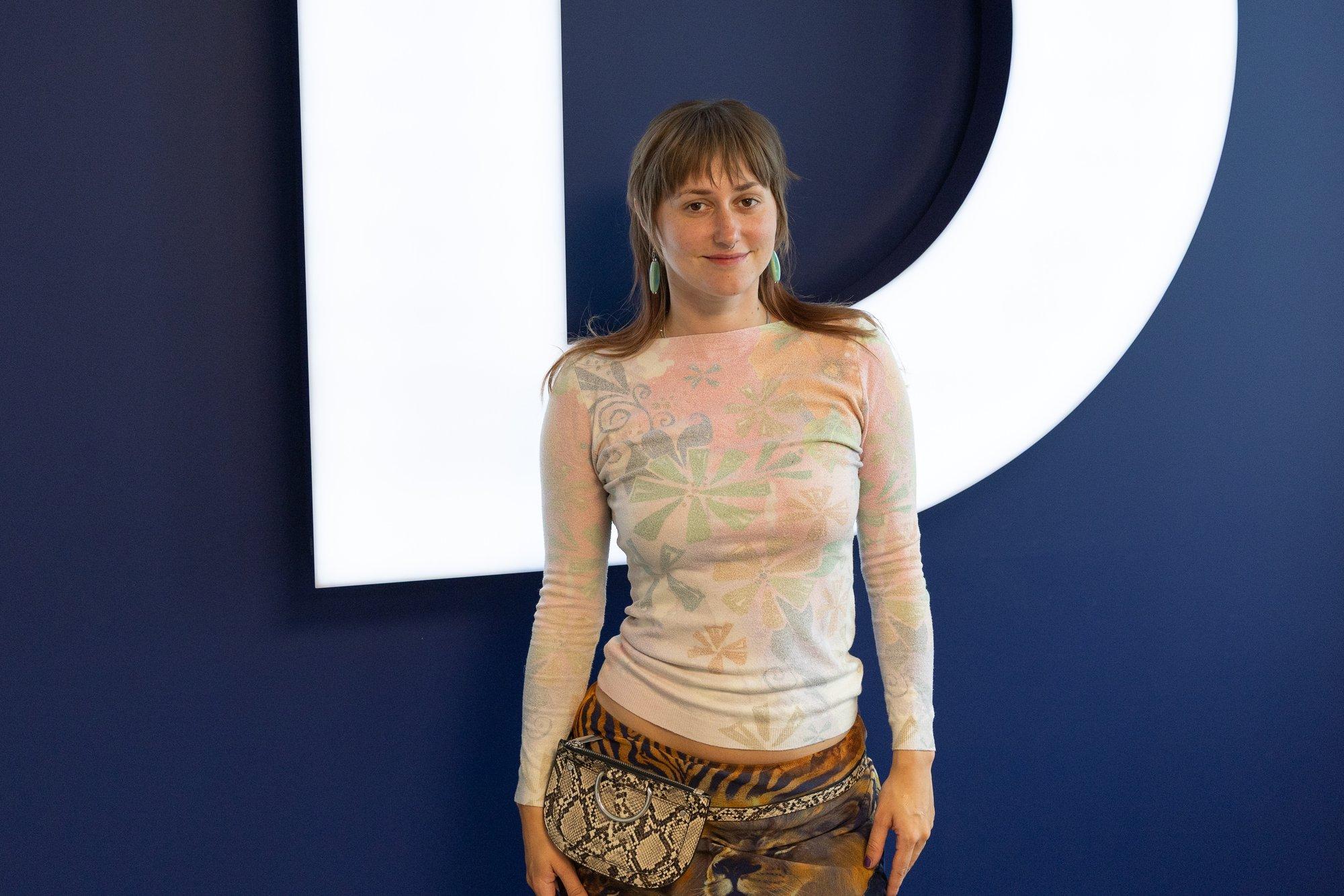 „Miks ma ei või ropendada, kui ma olen naine?“ Valge Tüdruk ähvardas „Täistunni“ intervjuu katkestada