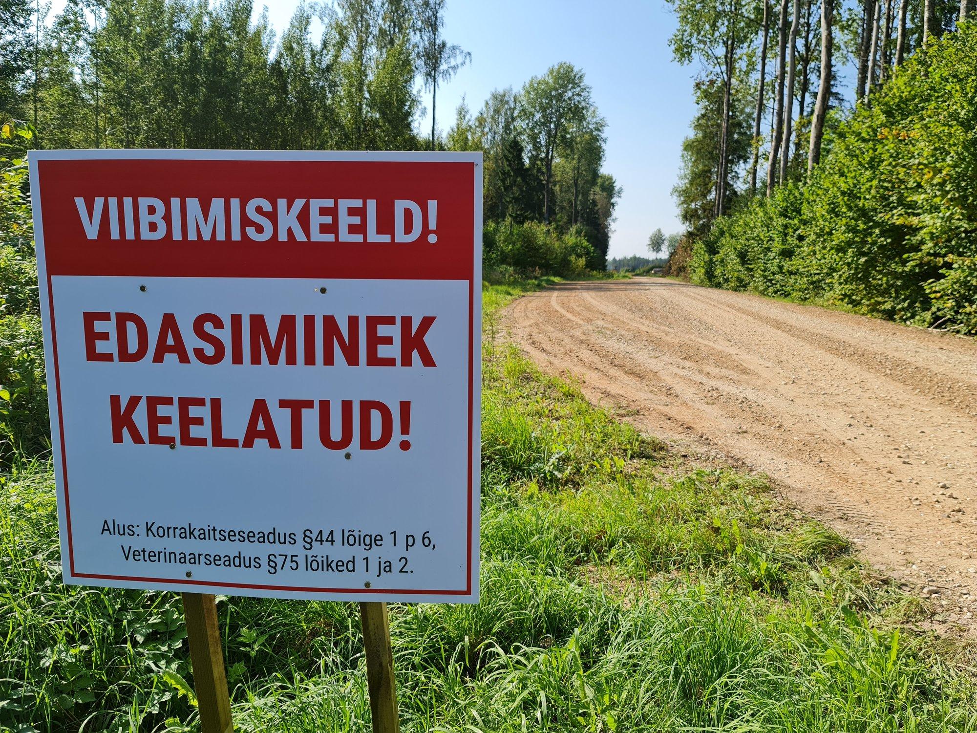 „Miks peame oma eluga mängima? Mul on väikesed lapsed!“ Külaelanikud elavad katkusigade matmise hirmus