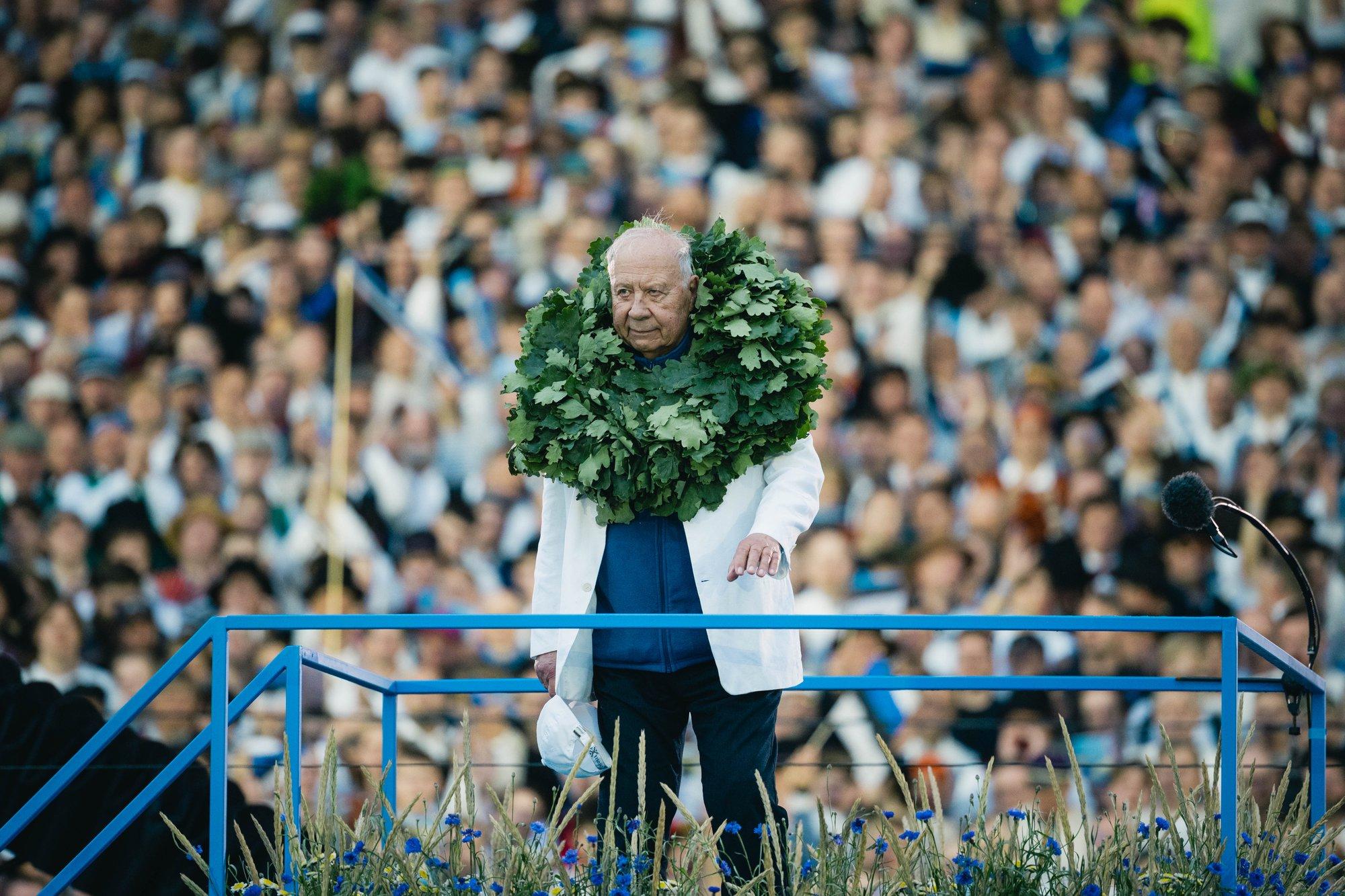Juuli alguses laulupeopuldis kukkunud Neeme Järvi pääses haiglast välja