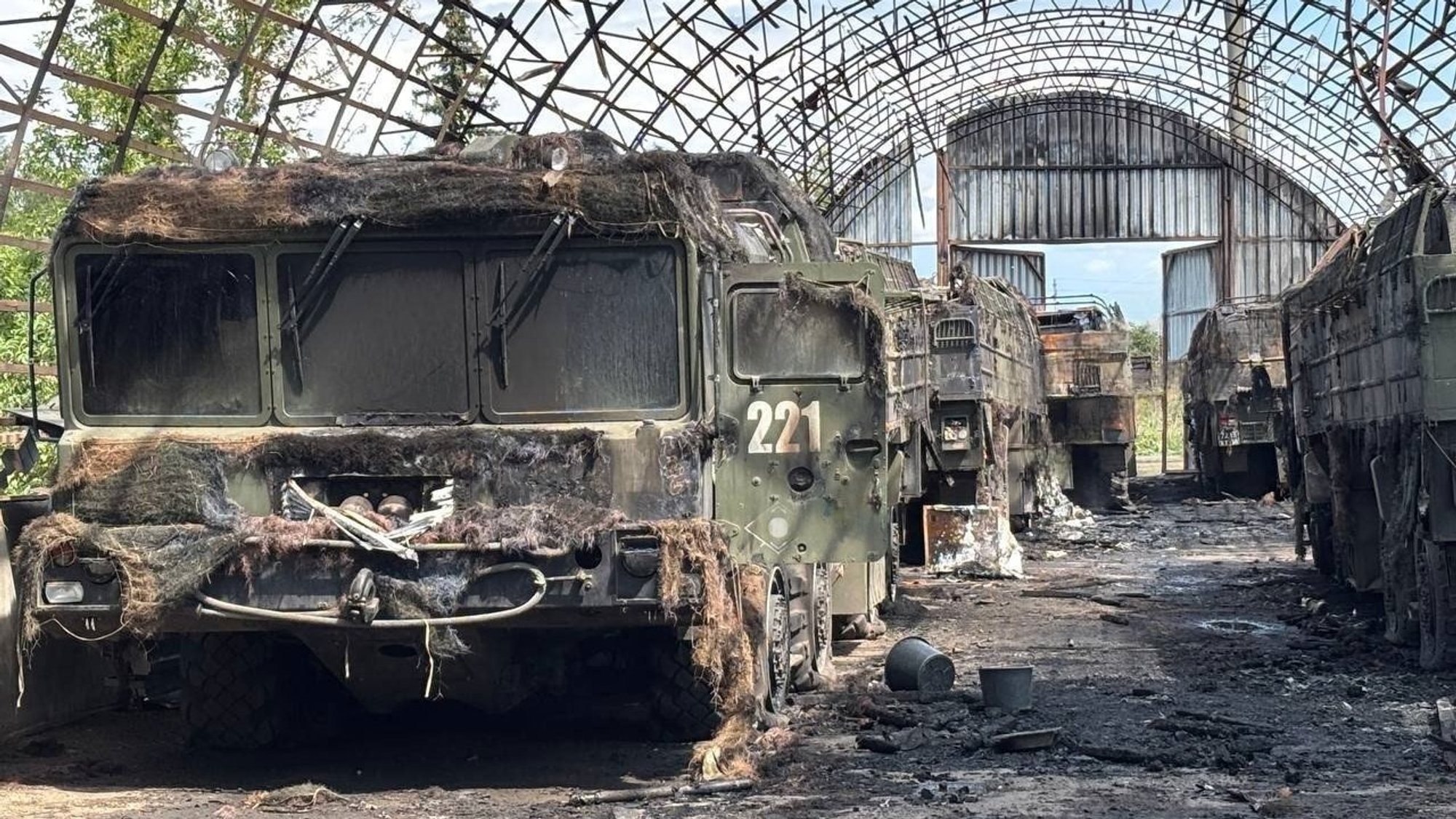 Ukrainlaste ja venelaste vahel käib võidujooks, kes hävitab varem teise poole kõige väärtuslikumad relvad