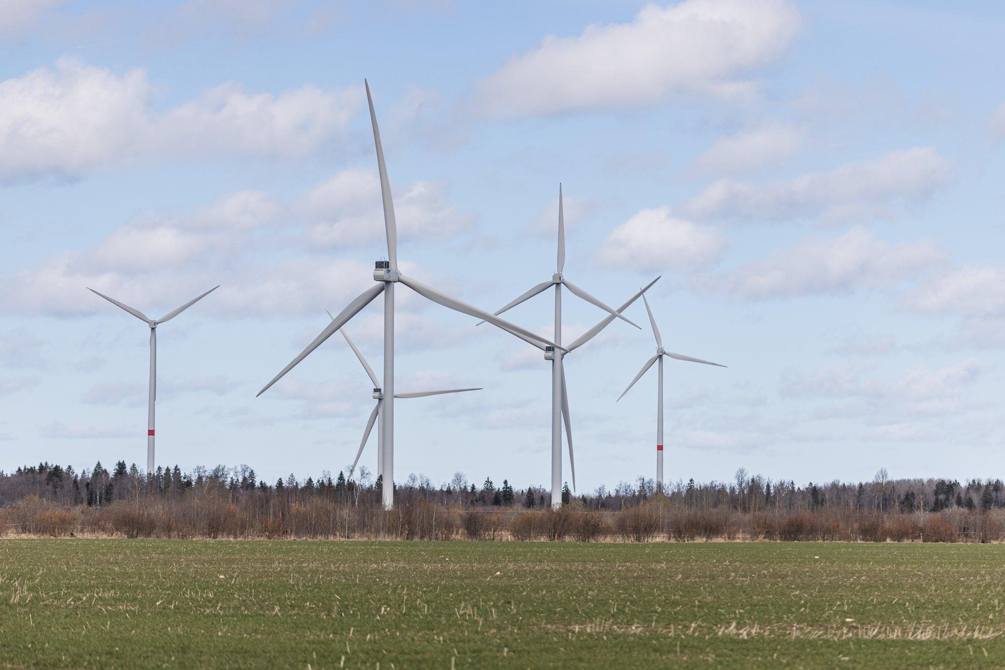 Keskkonnaühendused: 100% taastuvenergia sihist loobumine on õigusvastane