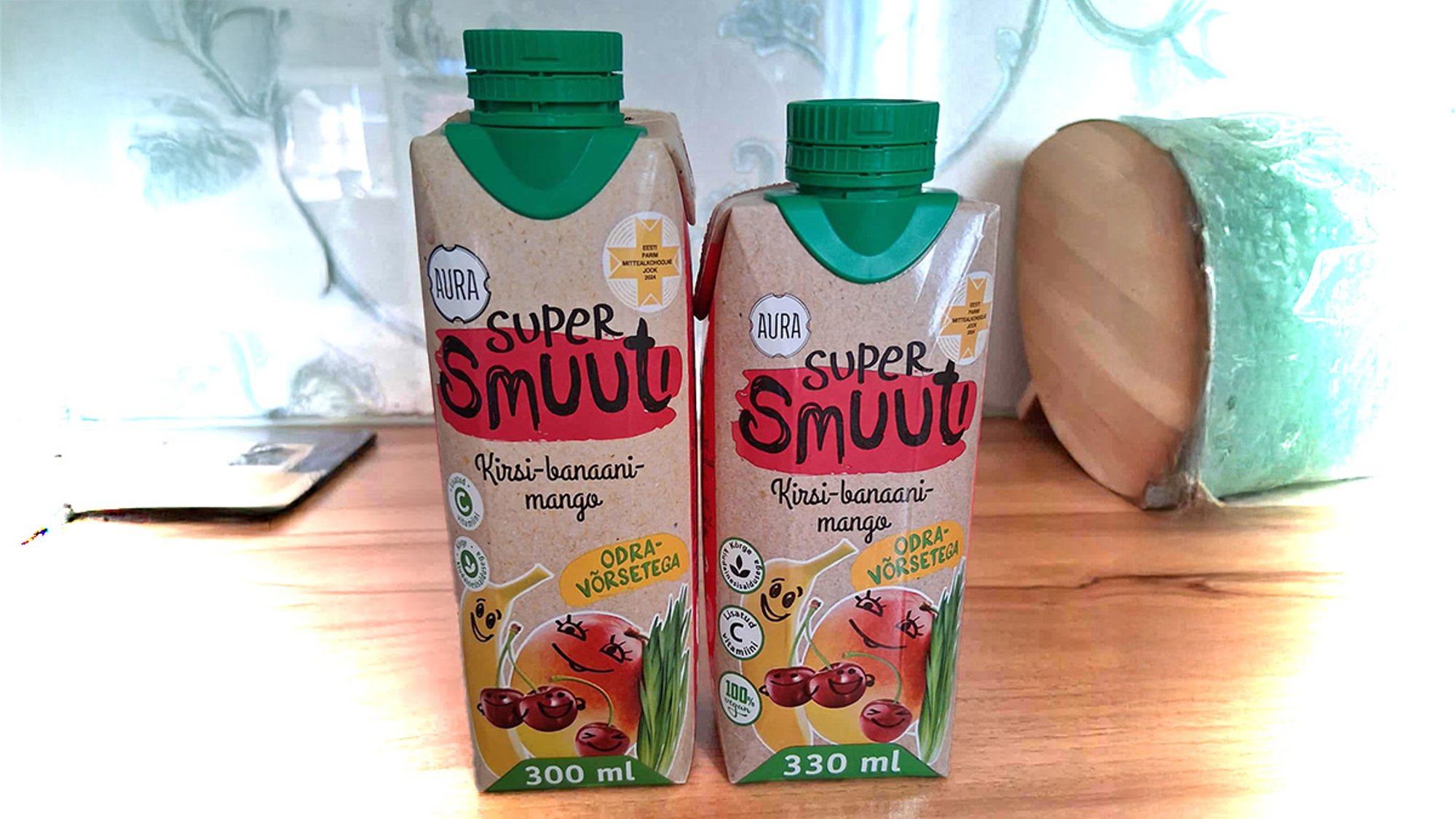 Hind sama, sisu vähem. Aura smuuti pakend justkui kasvas, aga joogi kogus selles kahanes