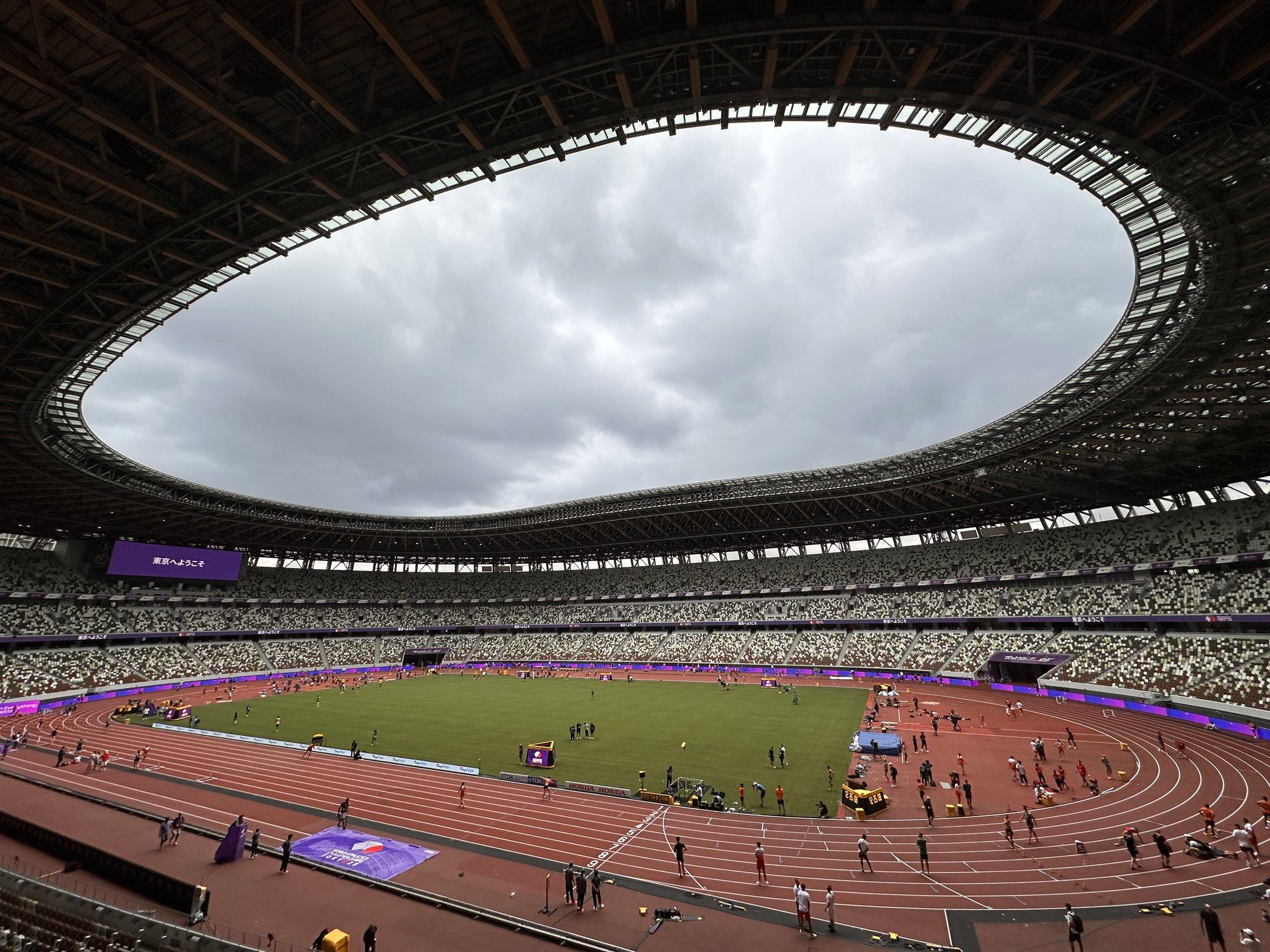 DELFI FOTOD TOKYOST | Jaapani rahvusstaadion on kergejõustiklaste võõrustamiseks valmis. Millal on võistlustules eestlased?
