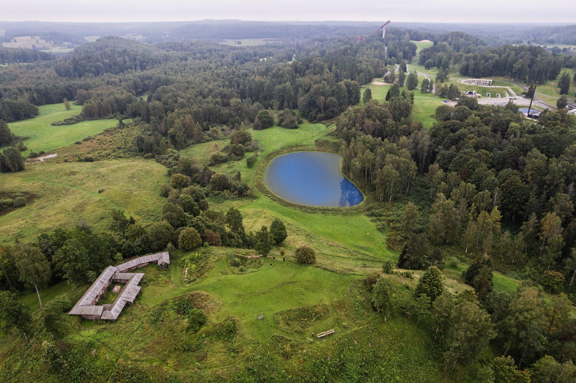 „Seaduse vastu ei saa.“ Tehvandi spordikeskus plaanib muistsele lahingupaigale tiigi kaevata