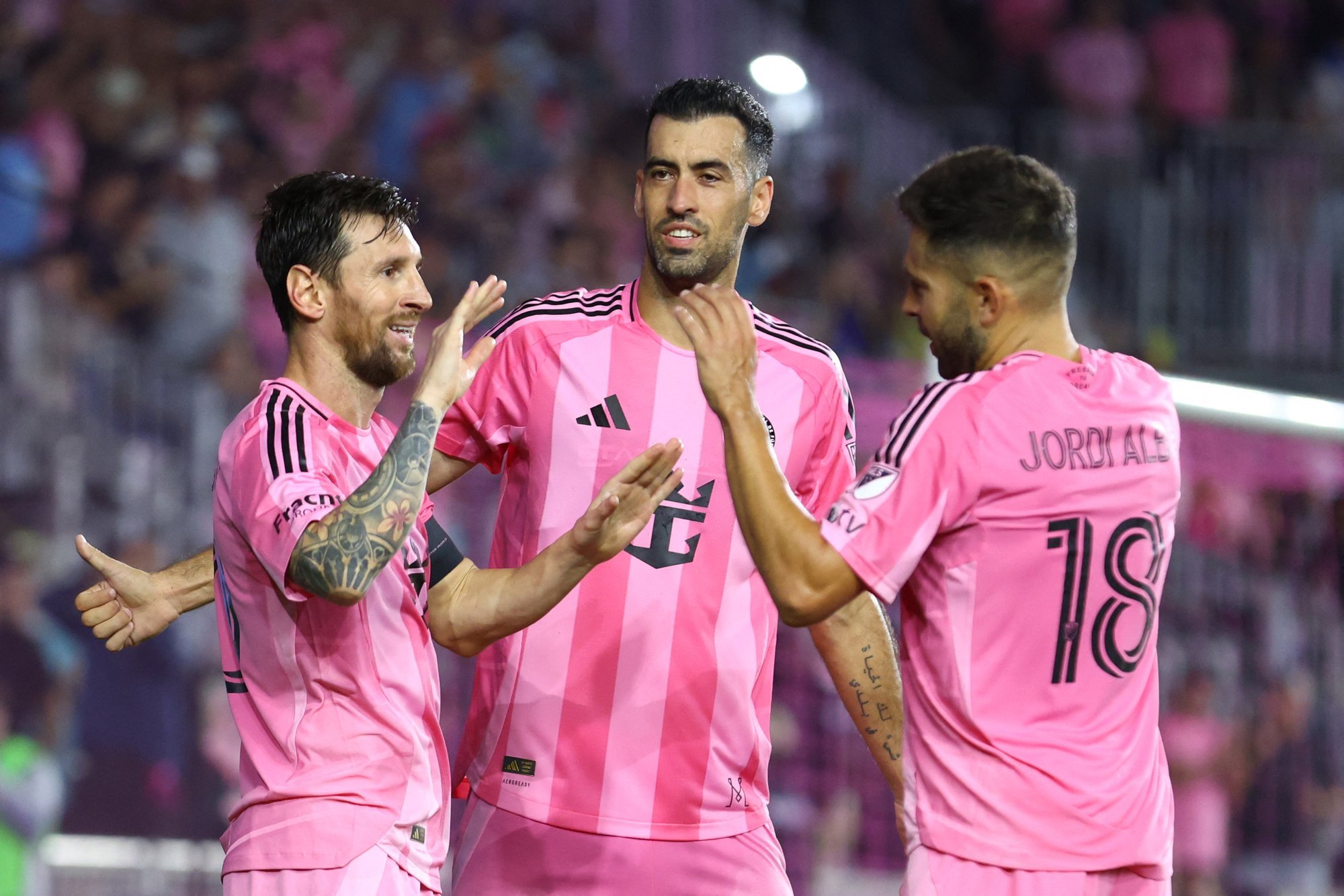 Hispaania legend Busquets lõpetab jalgpallurikarjääri