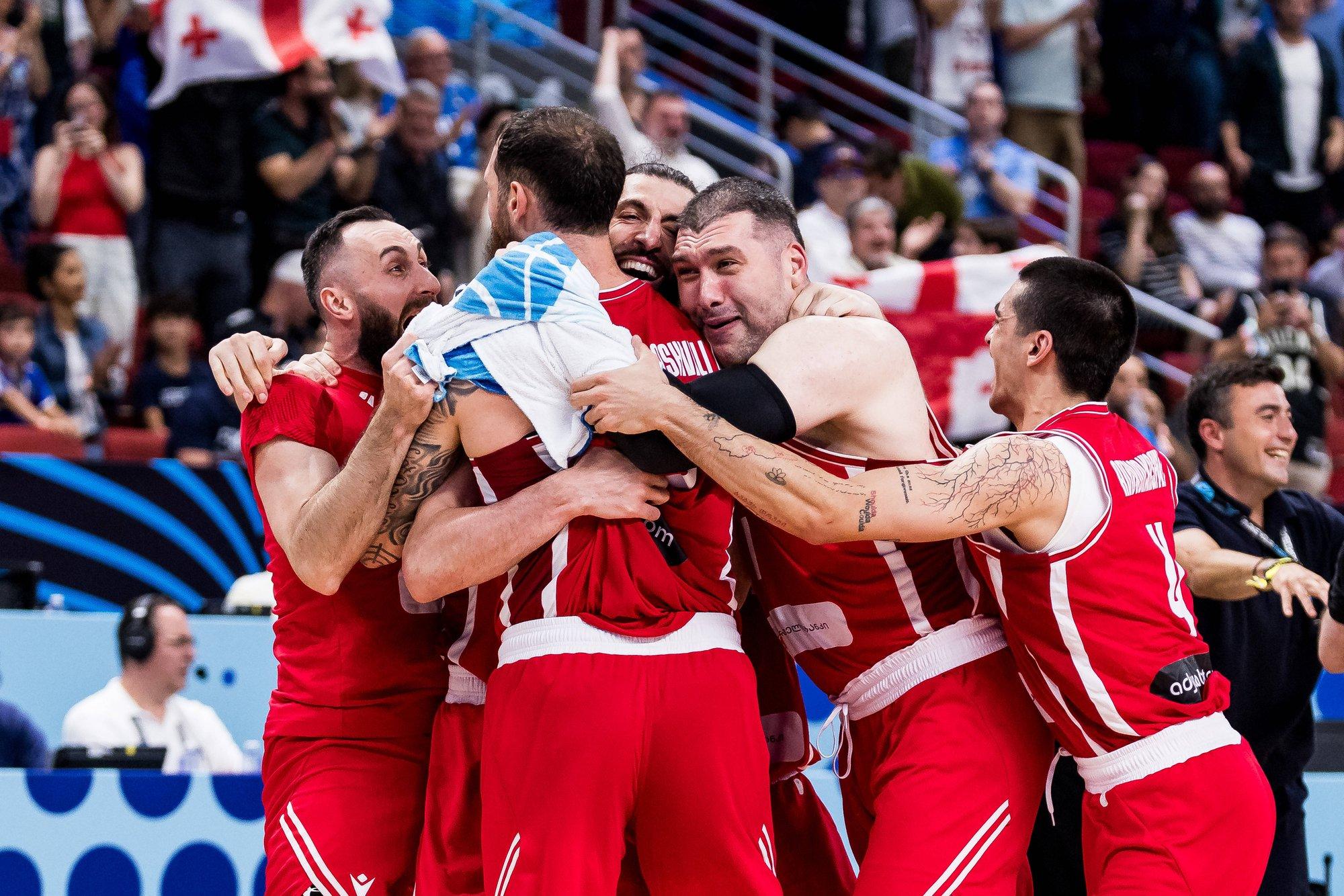 Miljon eurot võidu eest ja miljon iga järgmise eest! Gruusia korvpallurid kuhjati rahaga üle