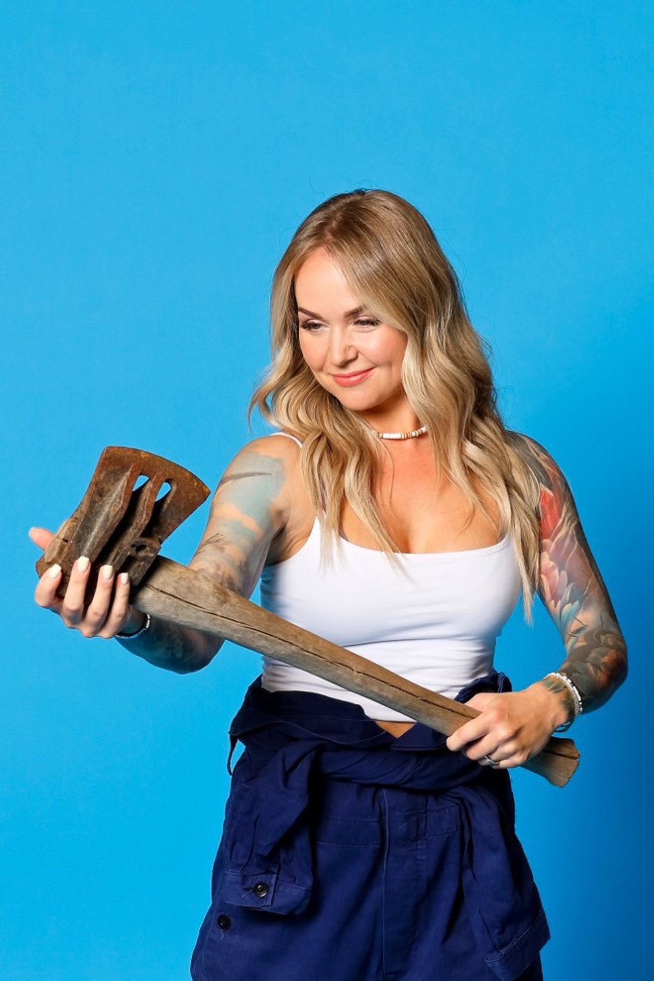 Soome tõsielusaates „Farm“ osalev eestlanna Kätlin Malm: katsumusi oli palju ja ülesanded olid füüsiliselt rasked